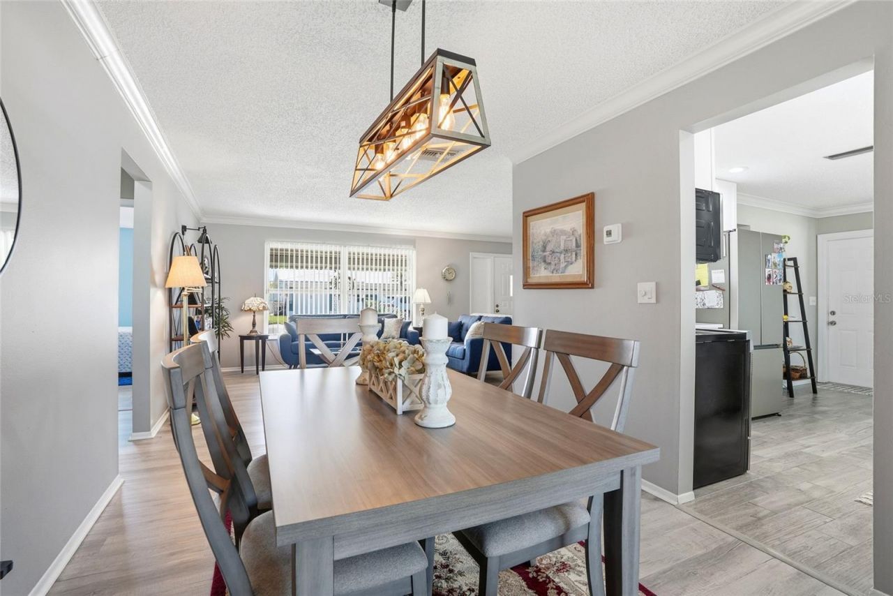 3469 100th Avenue N, Unit 4, Pinellas Park, FL 33782 Photo