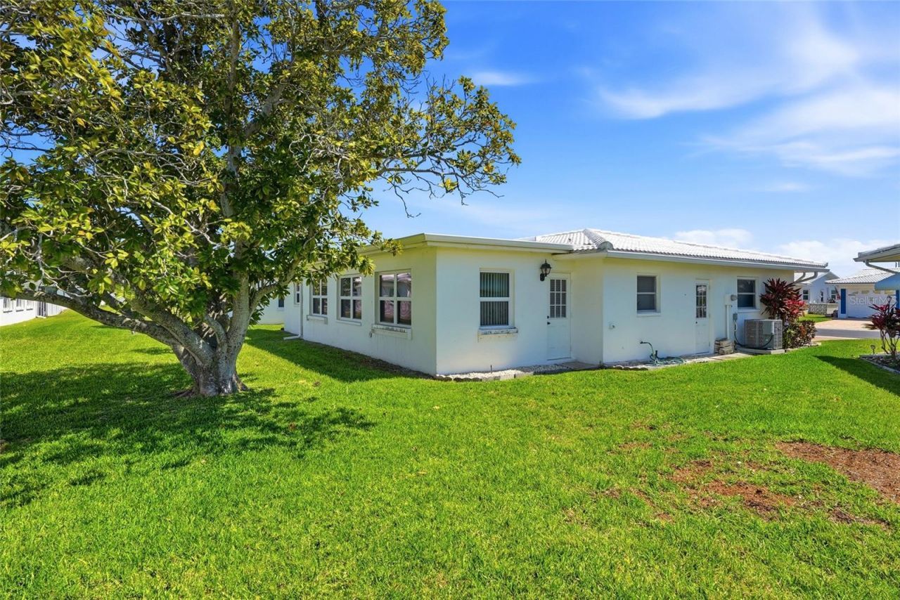 3469 100th Avenue N, Unit 4, Pinellas Park, FL 33782 Photo