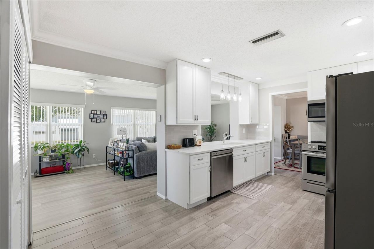 3469 100th Avenue N, Unit 4, Pinellas Park, FL 33782 Photo