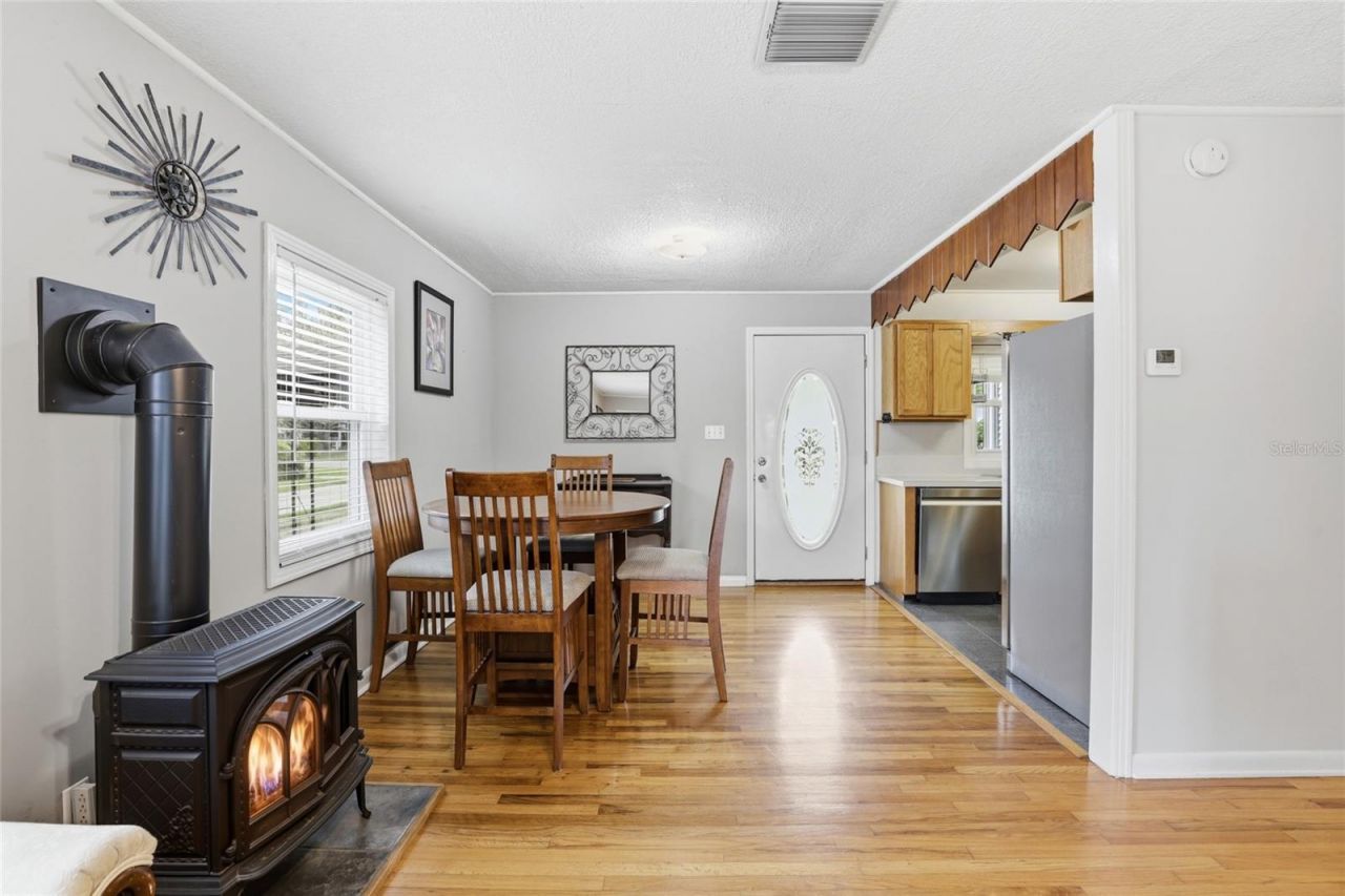 8096 SW County Road 18 , Hampton, FL 32044 Photo