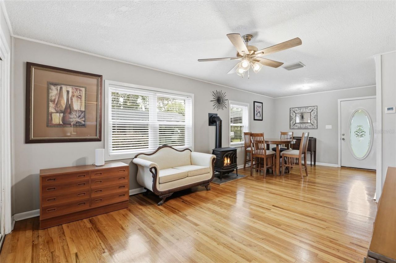 8096 SW County Road 18 , Hampton, FL 32044 Photo