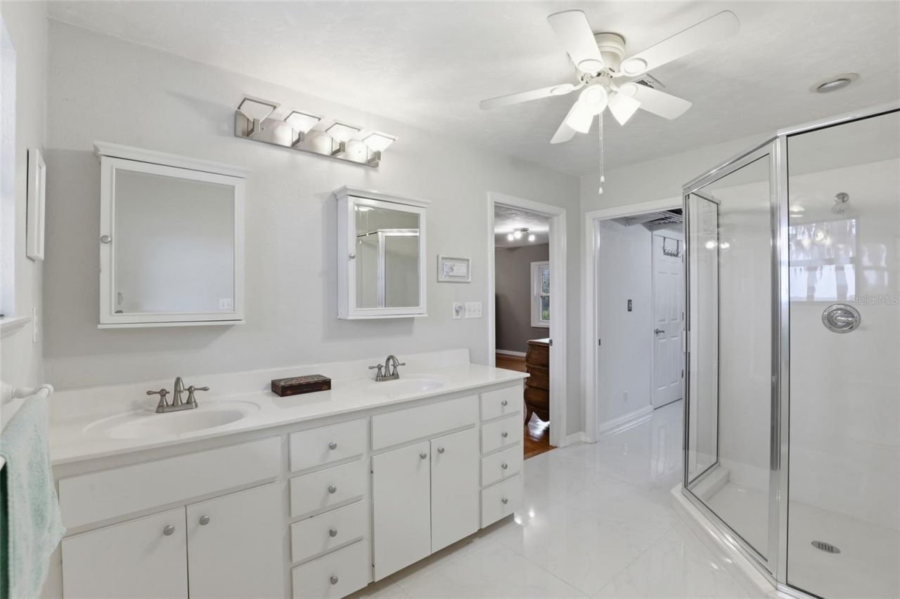 8096 SW County Road 18 , Hampton, FL 32044 Photo