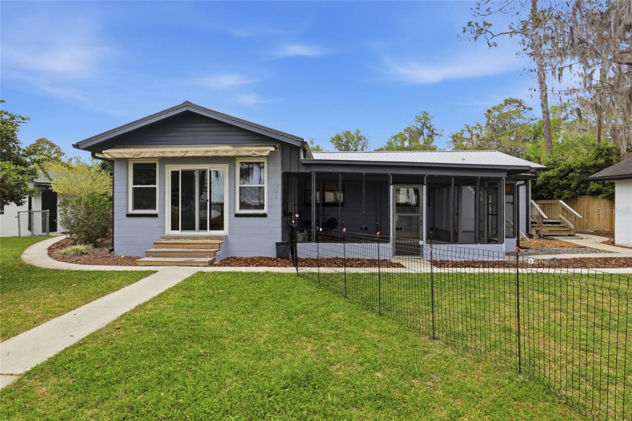 8096 SW County Road 18 , Hampton, FL 32044 Photo