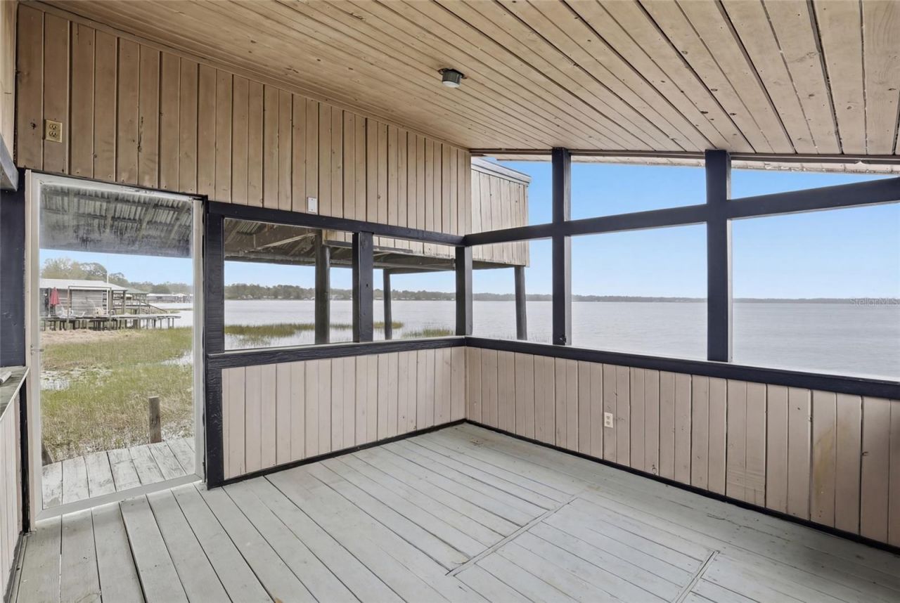 8096 SW County Road 18 , Hampton, FL 32044 Photo