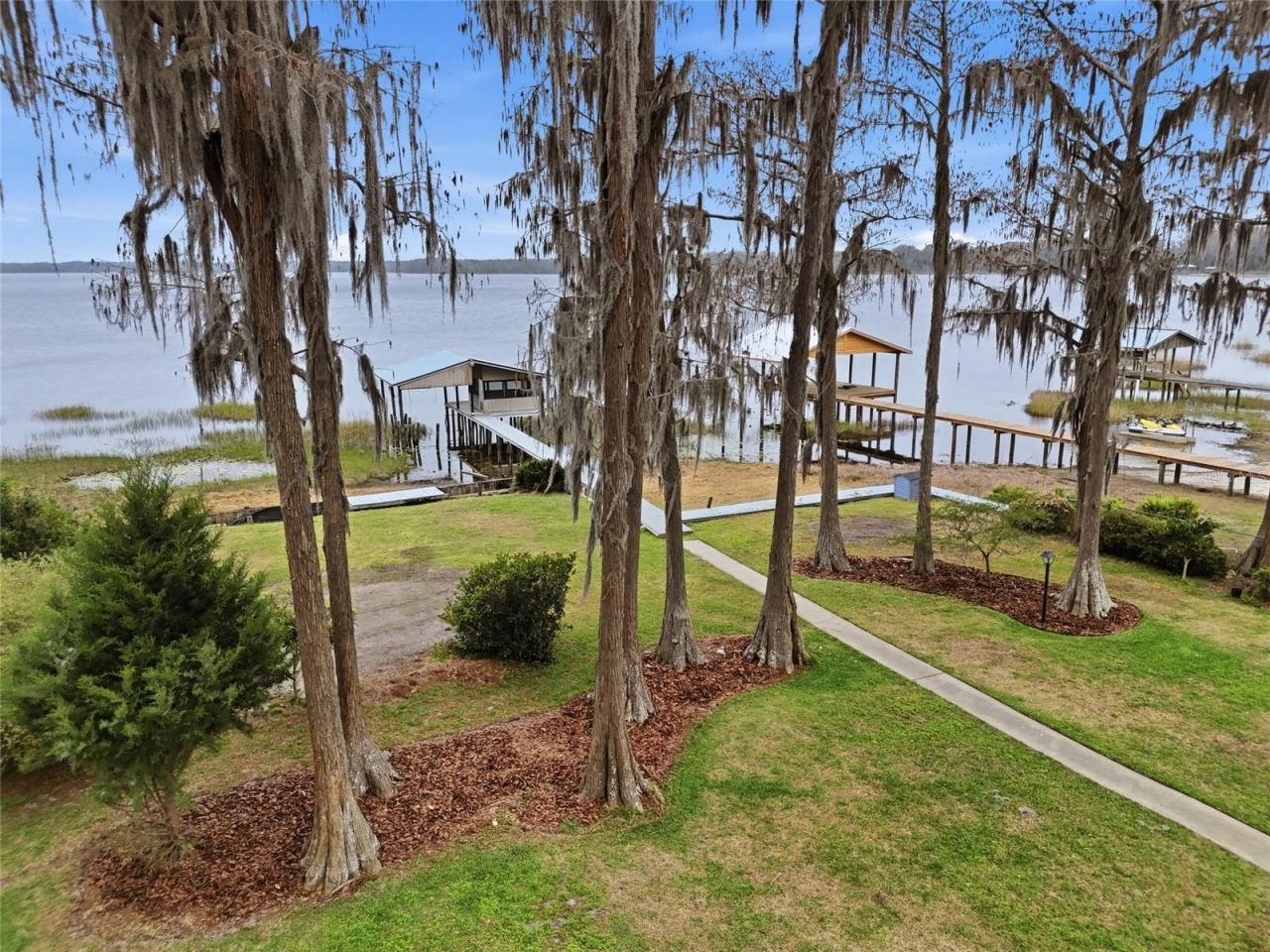 8096 SW County Road 18 , Hampton, FL 32044 Photo