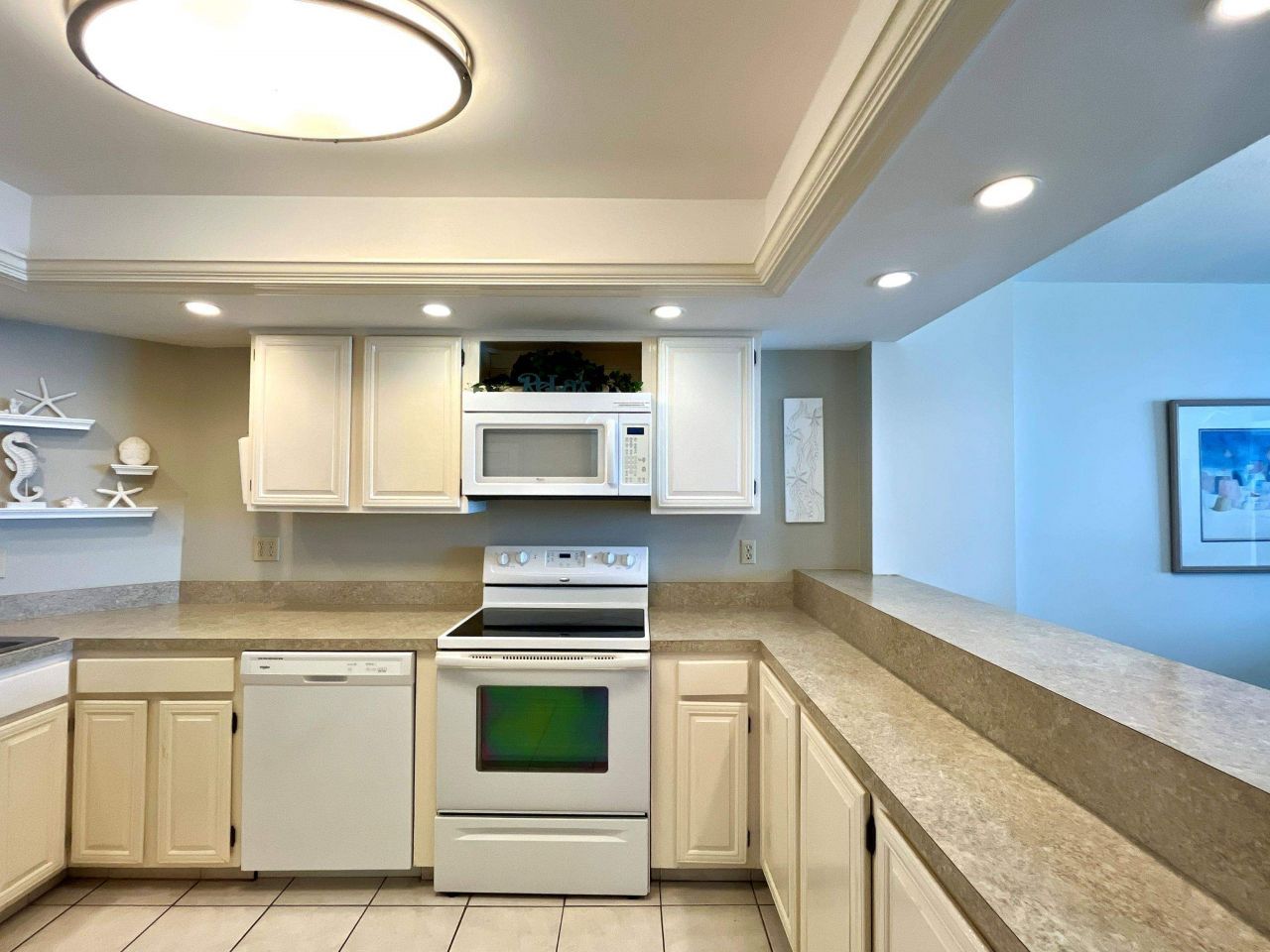 10100 Beach Club Dr.  Photo 19