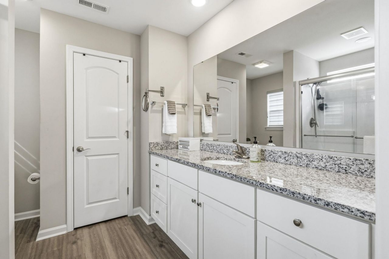 5044 Huckleberry Ln. Photo 19