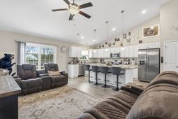 5044 Huckleberry Ln. photo 4