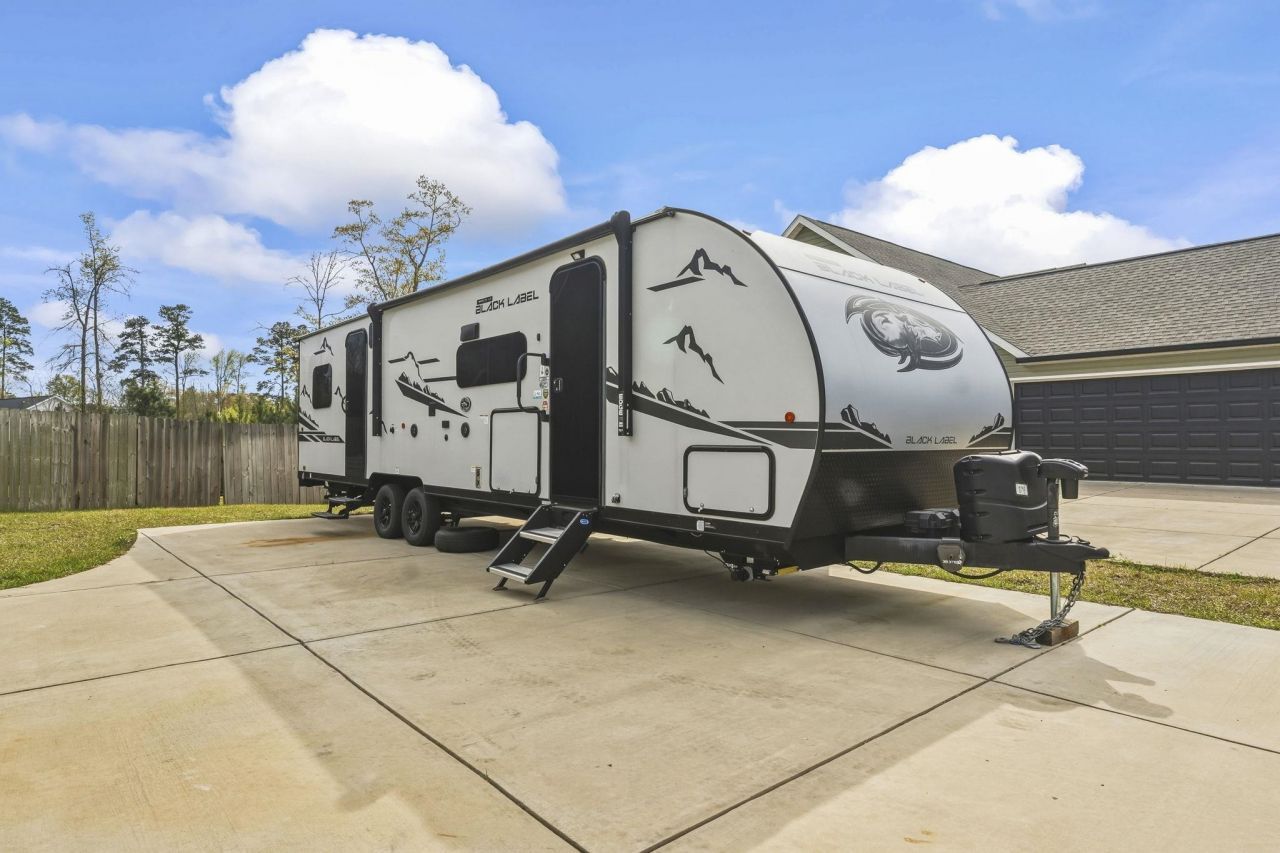 5044 Huckleberry Ln. Photo 29