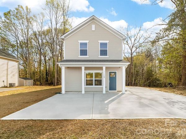 1128 N 14th Street , Bessemer City, NC 28016