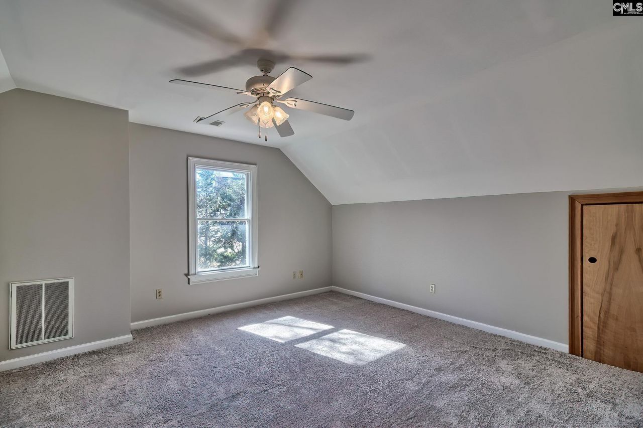 149 Artic Court Photo 22