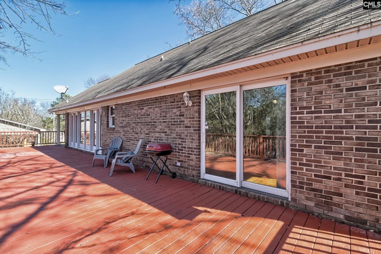 149 Artic Court Photo 29