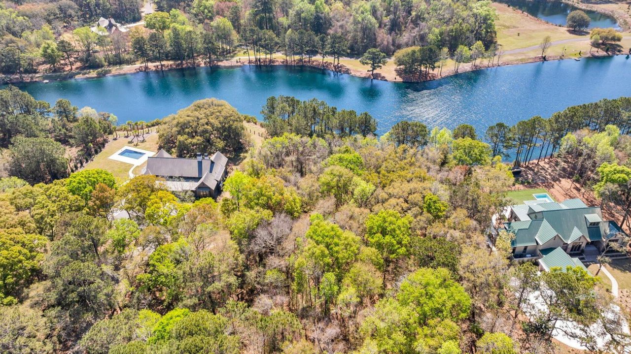 4173 Gnarled Oaks Lane Photo 15