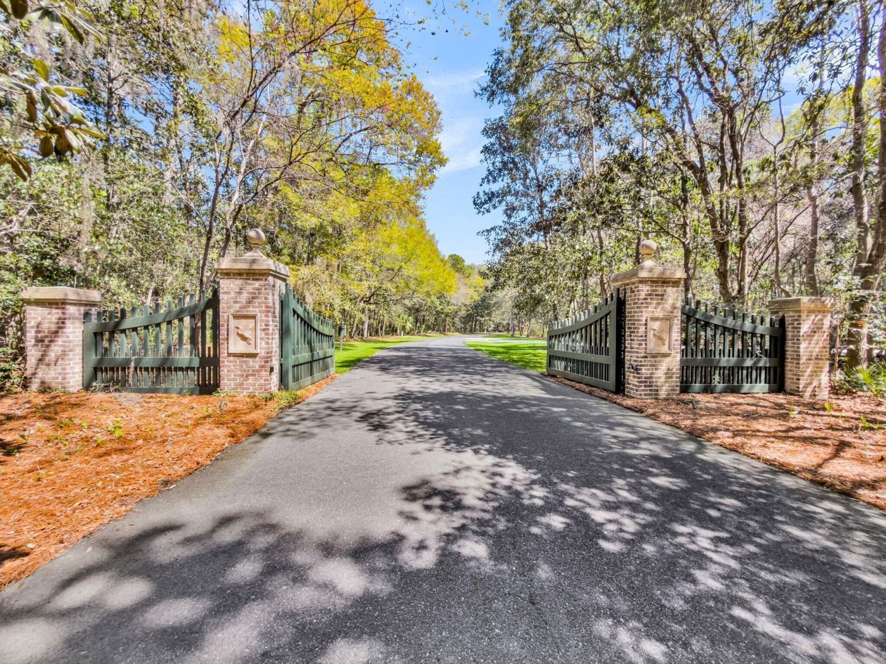 4173 Gnarled Oaks Lane Photo 4