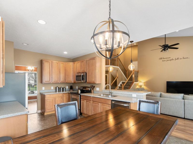 5016 Shoreside Drive, Grove City, OH 43123 Photo 13