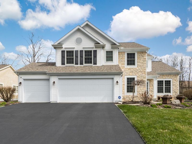 5016 Shoreside Drive, Grove City, OH 43123 Photo 2