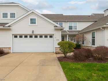 33136 Fairport Drive, Avon Lake, OH 44012