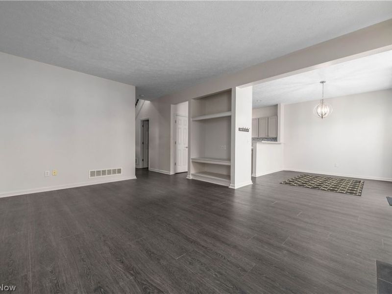 33136 Fairport Drive, Avon Lake, OH 44012 Photo 10