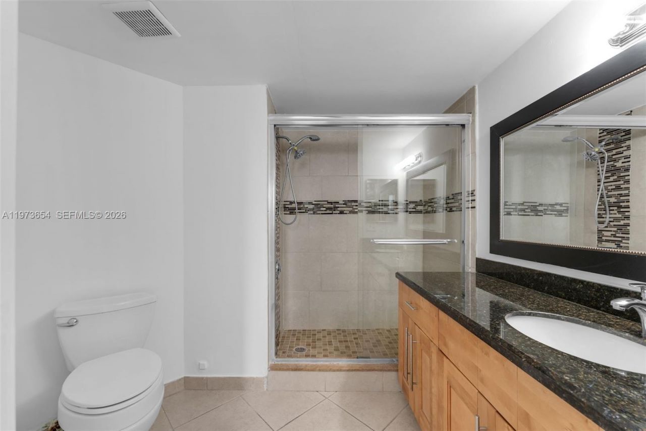 9735 Fontainebleau Blvd, Unit G103, Miami, FL 33172 Photo