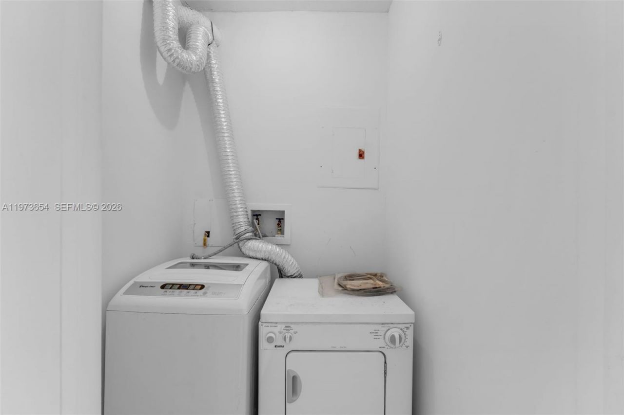 9735 Fontainebleau Blvd, Unit G103, Miami, FL 33172 Photo