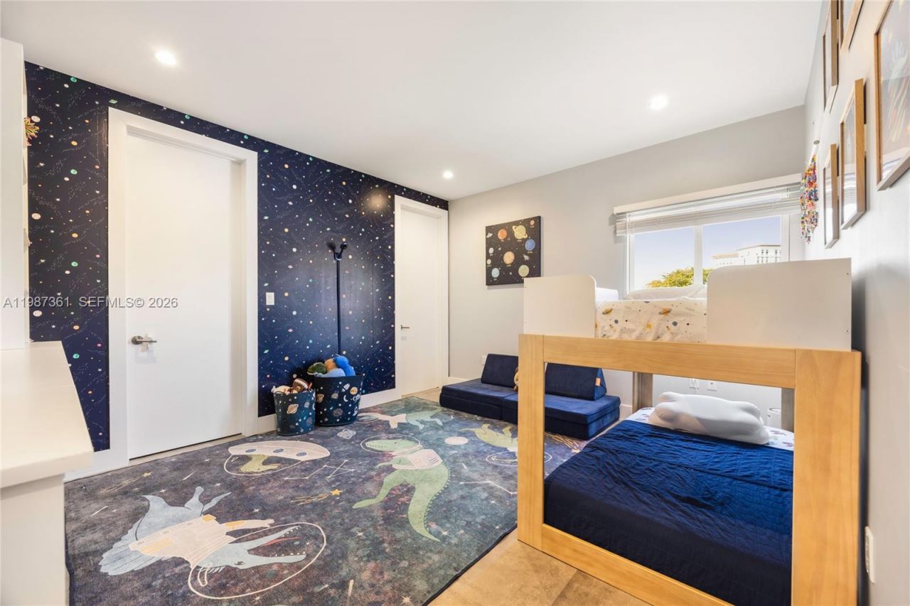 3655 SW 25th St , Unit 3655, Miami, FL 33133 Photo