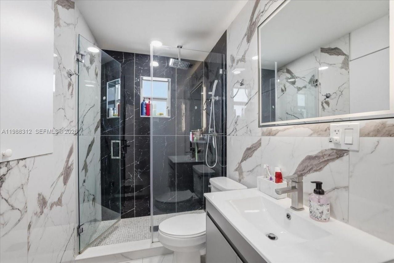 3140 NW 97th St , Miami, FL 33147 Photo