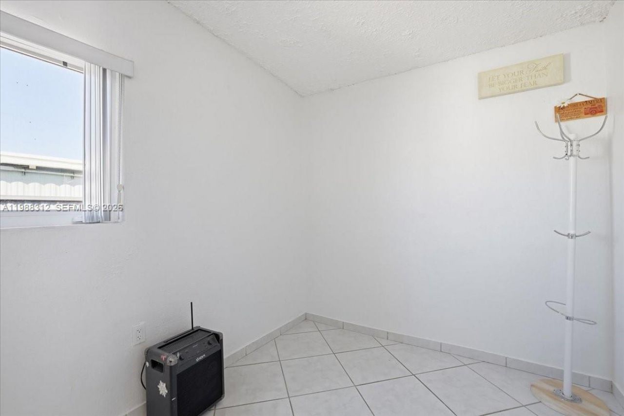 3140 NW 97th St , Miami, FL 33147 Photo