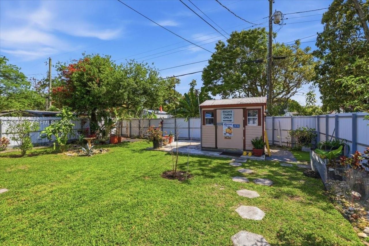 3140 NW 97th St , Miami, FL 33147 Photo