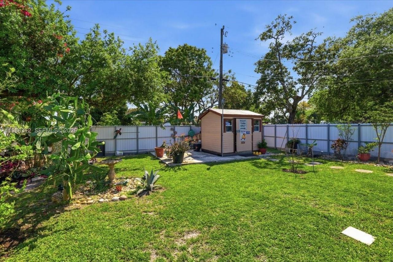 3140 NW 97th St , Miami, FL 33147 Photo