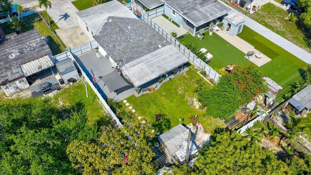 3140 NW 97th St , Miami, FL 33147 Photo