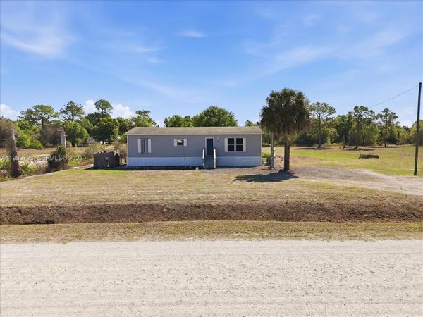 415 S Kennel St , Clewiston, FL 33440