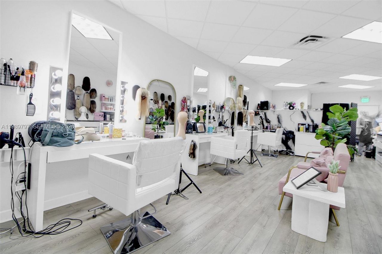 3365 Sheridan St, Hollywood, FL 33021 Photo