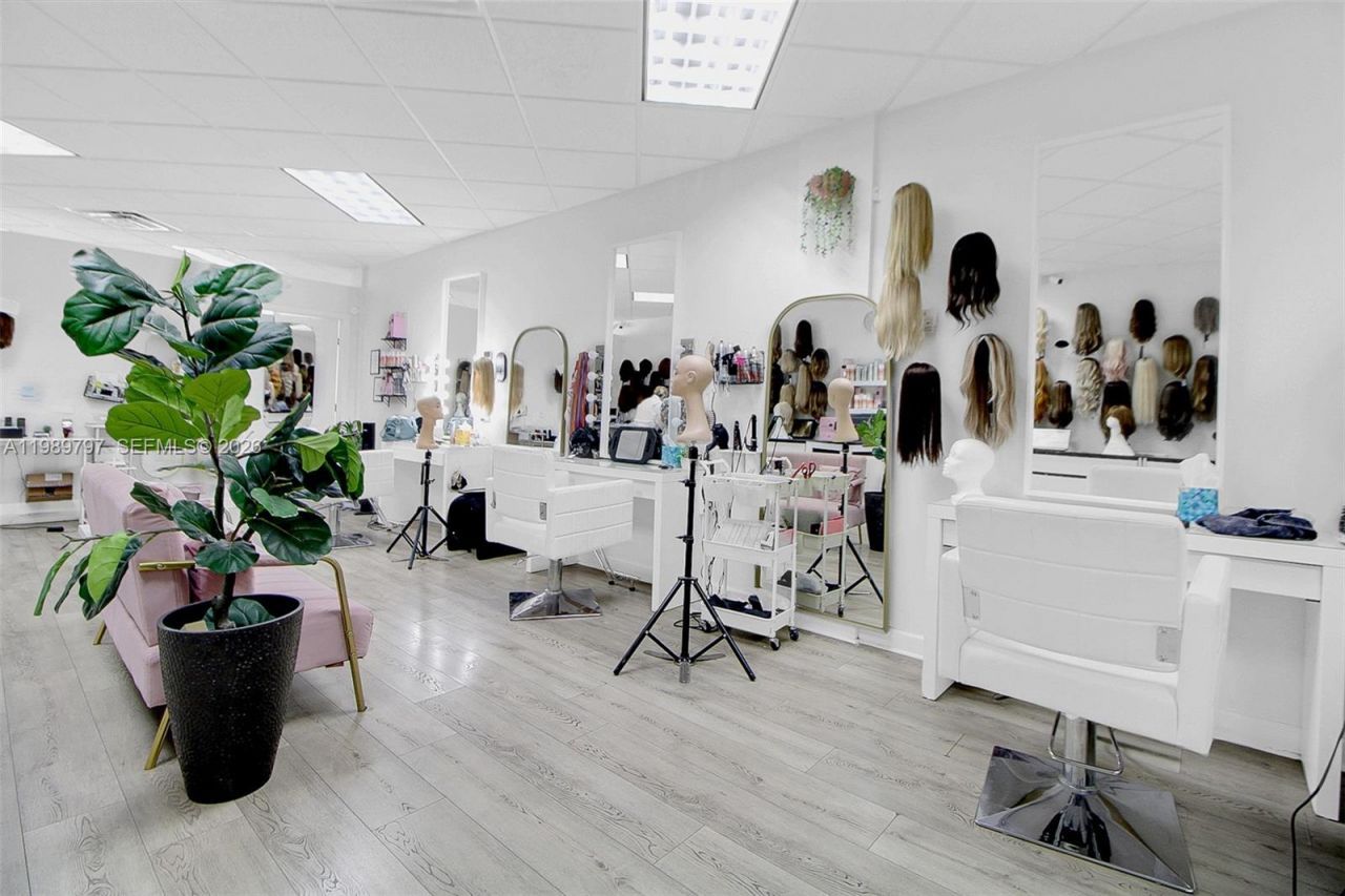 3365 Sheridan St, Hollywood, FL 33021 Photo