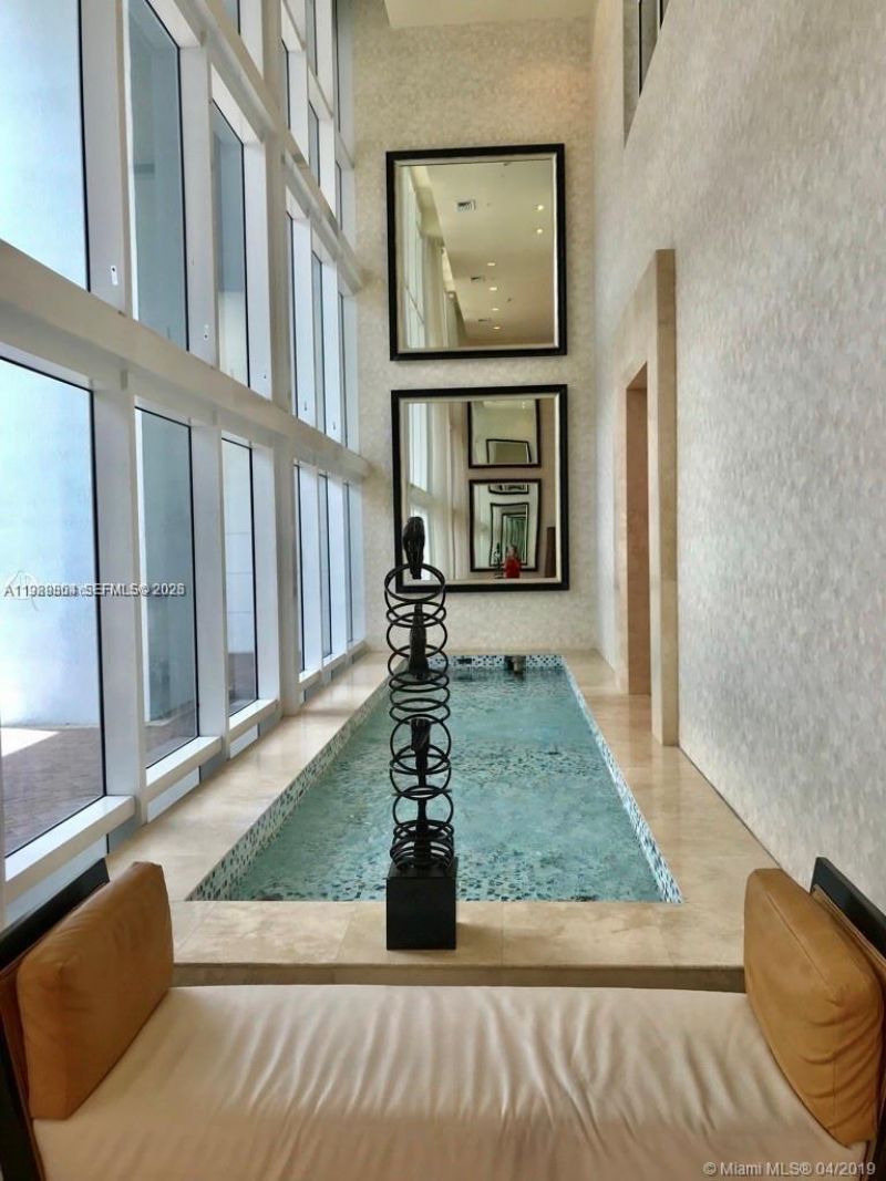 1945 S Ocean Dr , Unit 602, Hallandale Beach, FL 33009 Photo