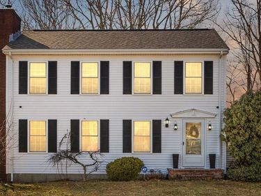 915 Almy Road, Somerset, MA 02726