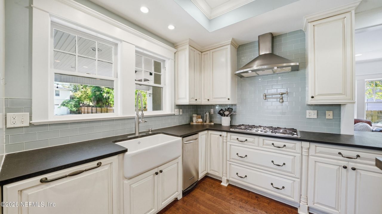 1405 Challen Avenue, Jacksonville, FL 32205 Photo