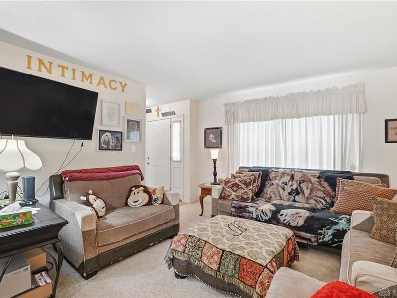 4908 Wicklow Drive, Middletown, OH 45042 Photo 6