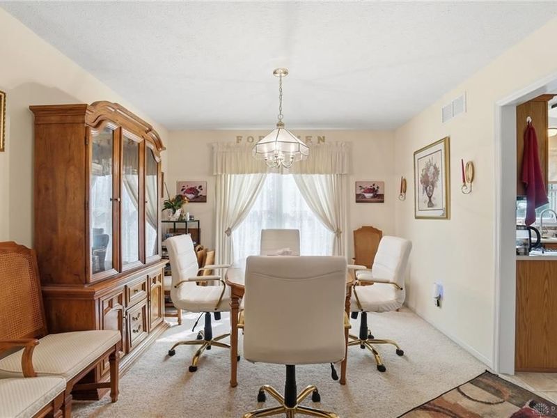 4908 Wicklow Drive, Middletown, OH 45042 Photo 7