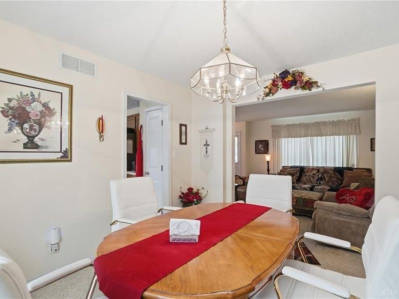 4908 Wicklow Drive, Middletown, OH 45042 Photo 8