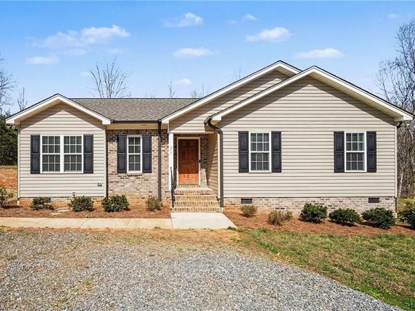 317 Keystone Drive , Summerfield, NC 27358