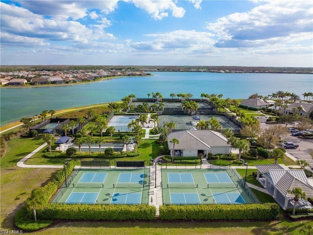 20304 Corkscrew Shores Blvd, Estero, FL 33928 Photo