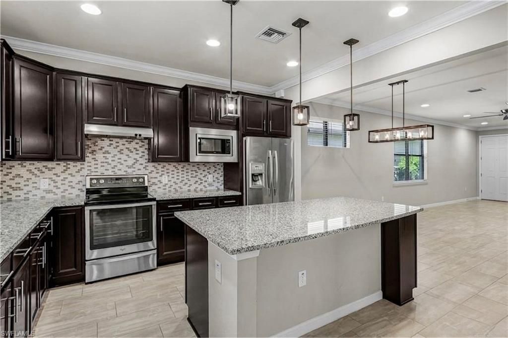 20304 Corkscrew Shores Blvd, Estero, FL 33928 Photo
