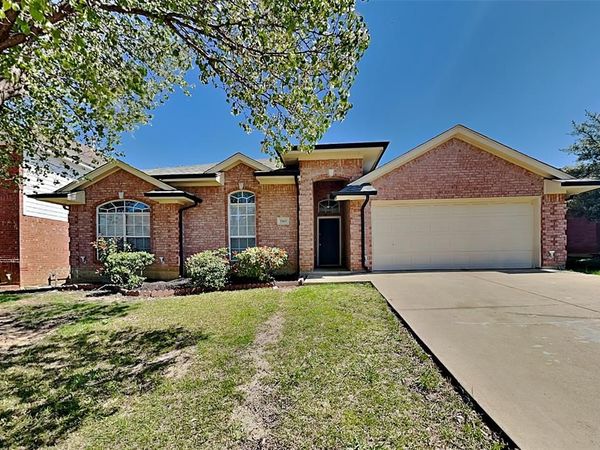 7907 Nighthawk Trail, Arlington, TX 76002