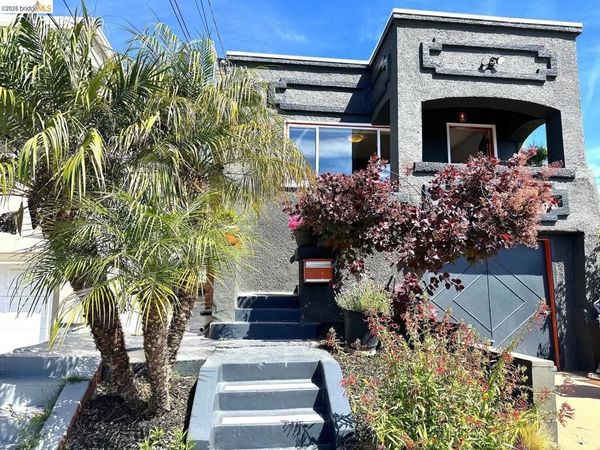 4324 Pampas AVE, Oakland, CA 94619