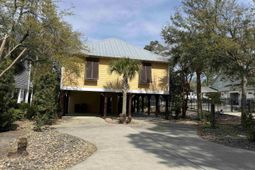 1708 25th Ave. N  photo 4