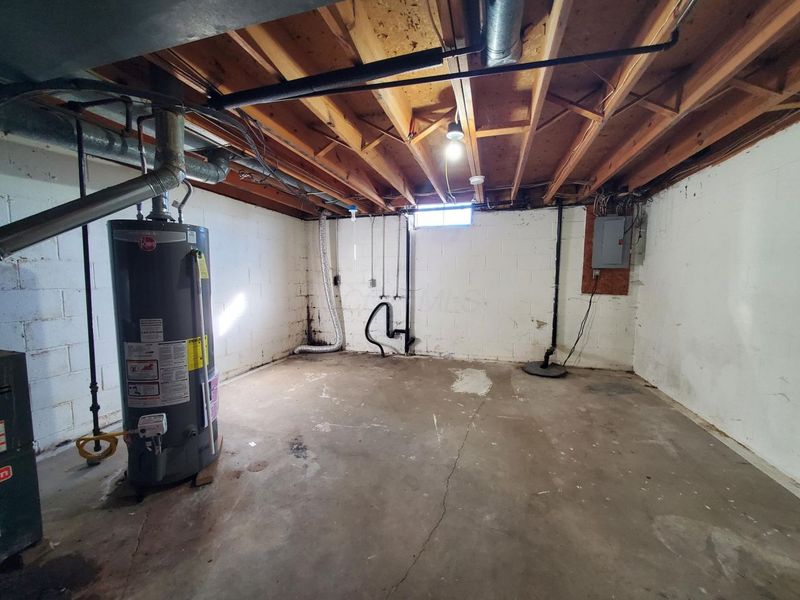 2047 Bridlewood Boulevard, Unit 2049, Columbus, OH 43207 Photo 10