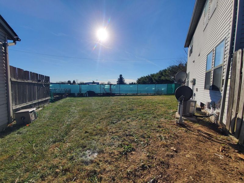 2047 Bridlewood Boulevard, Unit 2049, Columbus, OH 43207 Photo 16