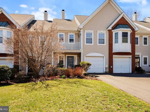 23 VOORHEES COURT, PENNINGTON, NJ 08534