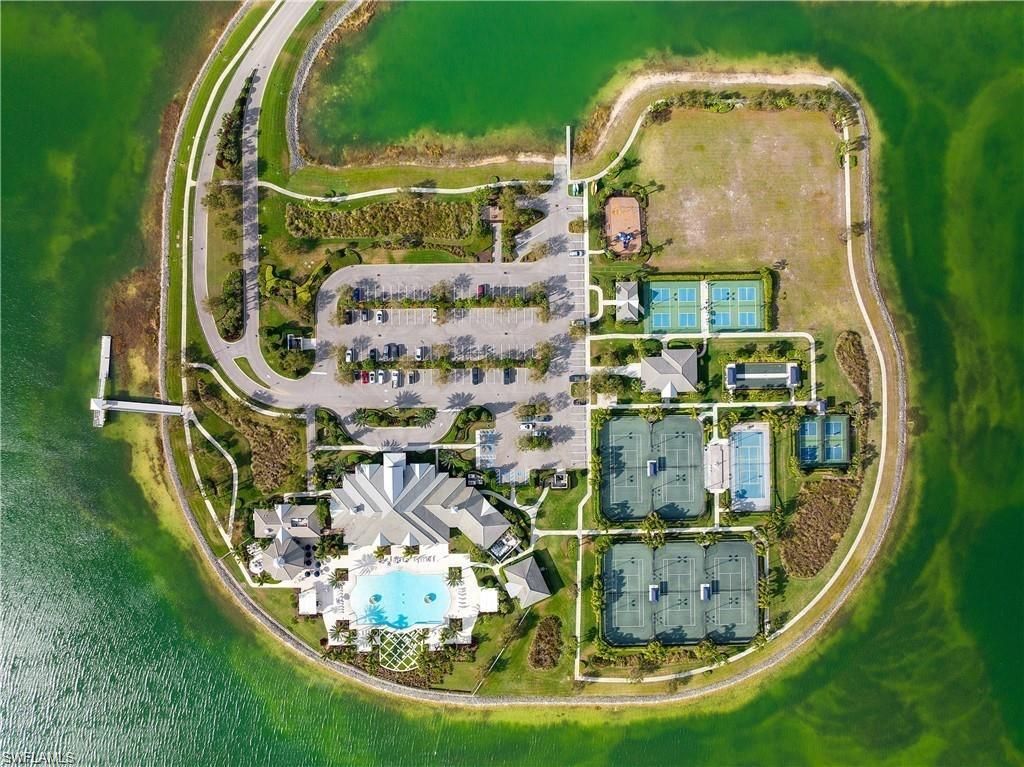 20557 Wilderness Ct, Estero, FL 33928 Photo