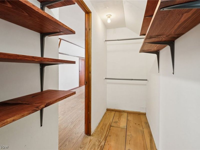 4252 Ridgeview Road, Cleveland, OH 44144 Photo 20